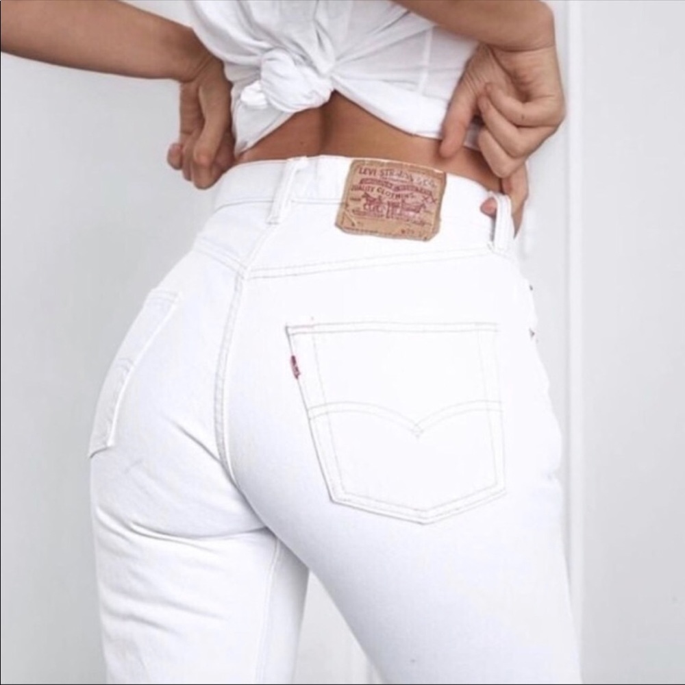 Levi’s 501 Straight Leg Button Fly White Jeans
